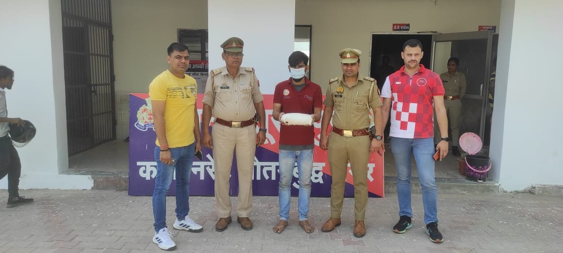 थाना सूरजपुर पुलिस द्वारा दो वर्षीय बच्ची का अपहरण कर हत्या कर देने वाला अभियुक्त गिरफ्तार, निशादेही पर हत्या में प्रयुक्त शाल (आलाकत्ल) बरामद।  GBN Express news