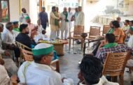 ग्रेटर नोएडा , भारतीय किसान यूनियन अराजनैतिक की समीक्षा बैठक का आयोजन प्रकाश प्रधान जीके फार्म हाउस सिरसा गांव में हुई जिसकी अध्यक्षता सतवीर प्रधान जी भट्टा वालो ने की और संचालन कुलदीप पंडित तकीपुर ने किया GBN Express news