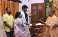 गोरखपुर, कुवैत में हुए अग्नि हादसे में मृत गोरखपुर के दो कामगारों के परिजन को दी पांच-पांच लाख रुपये की आर्थिक सहायता जम्मू के शिवखोड़ी में हुए आतंकी हमले में घायलों को दी एक-एक लाख रुपये की मदद I GBN Express news