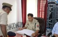 बुलन्दशहर,,जिलाधिकारी श्री चंद्र प्रकाश सिंह एवं वरिष्ठ पुलिस अधीक्षक महोदय द्वारा थाना अहमदगढ़ का औचक निरीक्षण किया गया। GBN Express news