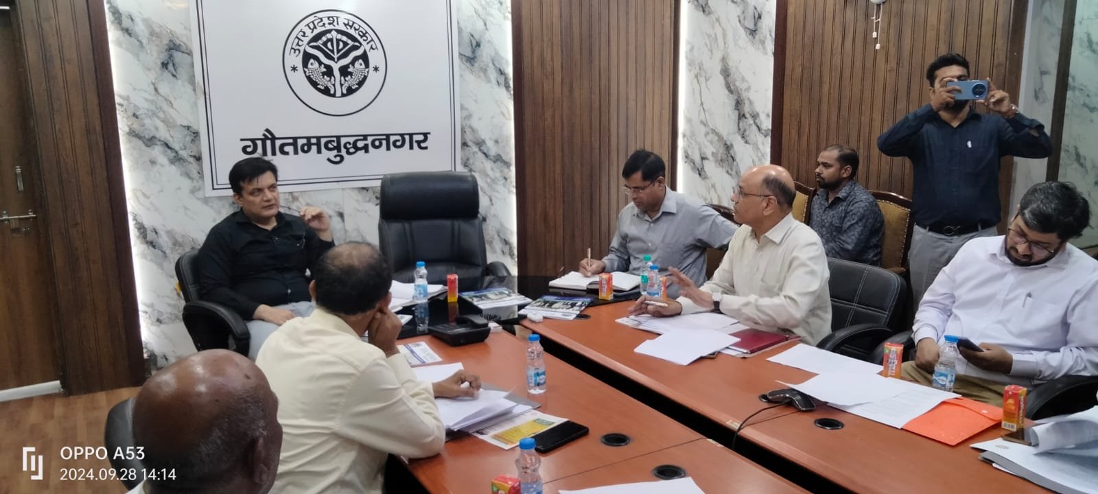 गौतम बुद्ध नगर,,अपर जिलाधिकारी वित्त एवं राजस्व के अध्यक्षता में आज कैंप कार्यालय सेक्टर 27 नोएडा के सभागार में जिला श्रम बंधु एवं बाल श्रम जिला टास्क फोर्स समिति की बैठक संपन्न I GBN Express news
