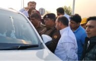 गौतम बुध नगर में चल रहे किसान आंदोलन में किसानों से मिलने जेल में जा रहे सरधना विधायक अतुल प्रधान को दादरी बील सिरसा,पेरीफेरल टोल पर रोका गया। GBN Express news
