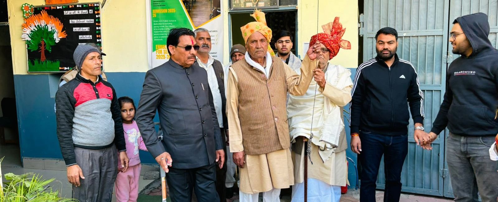 ग्रेटर नोएडा,ज्ञान ज्योति पब्लिक स्कूल बिरौंडी चक्रसेनपुर में स्कूल में ध्वज रोहण, GBN Express news