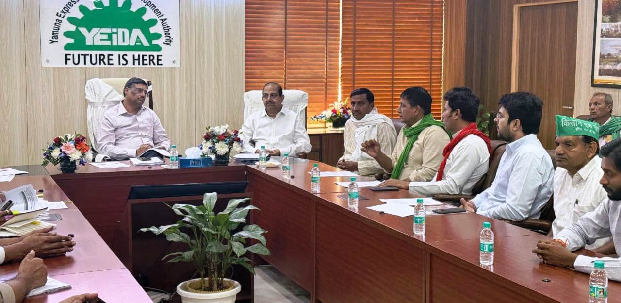 किसान संघर्ष मोर्चा की प्रमुख सचिव (औद्योगिक) आलोक कुमार के साथ वार्ता –