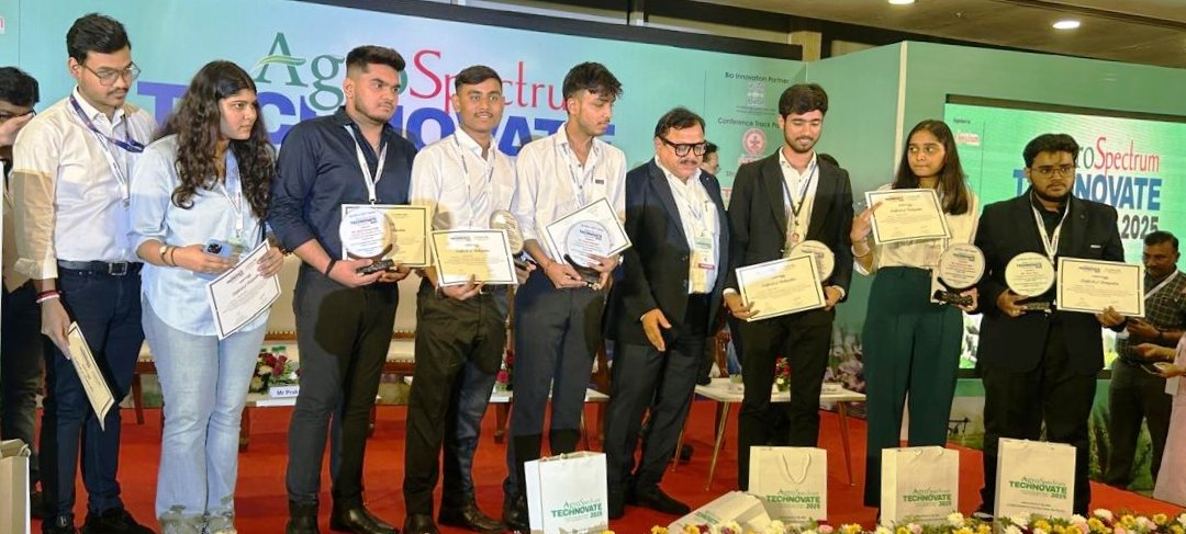ग्रेटर नोएडा,मुंबई - शारदा यूनिवर्सिटी के छात्रों ने एग्रो स्पेक्ट्रम टेक्नोवेट प्रतियोगिता में दो श्रेणी में प्रथम पुरस्कार