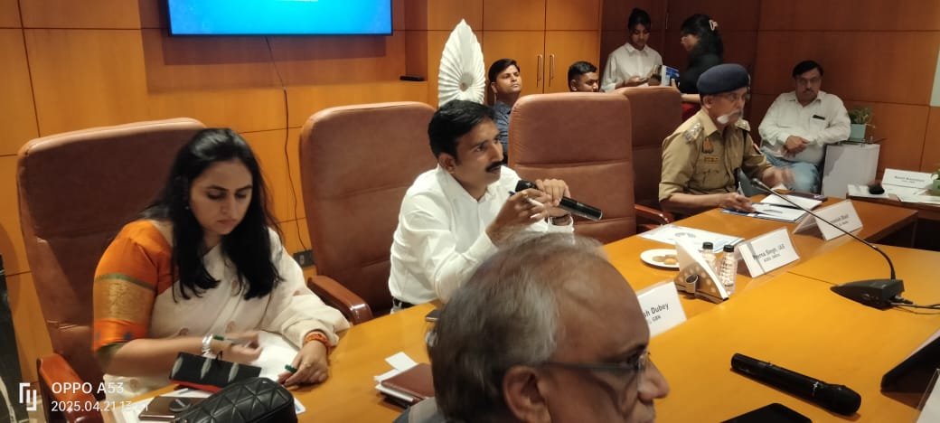 गौतम बुद्ध नगर-अपर जिलाधिकारी प्रशासन की अध्यक्षता में इंडिया एक्सपो सेंटर एंड मार्ट में भारत शिक्षा एक्सपो 2025 के भव्य ‌द्वितीय संस्करण की तैयारियों ने पकड़ी रफ्तार