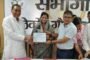 दिल्ली,शाहदरा -भाजपा शाहदरा ज़िला अध्यक्ष बने दीपक गाबा,ढोल नगाड़ों के साथ फूल मलाई एवं पुष्प कुछ लेकर उन्हें सभी ने बधाई दी I