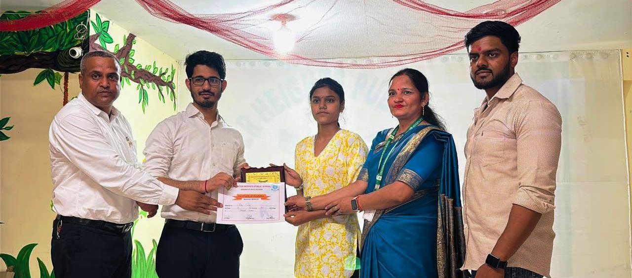 ग्रेटर नोएडा। ग्रेटर हाइट्स पब्लिक स्कूल में प्रतिभा सम्मान समारोह का आयोजन GBN Express news