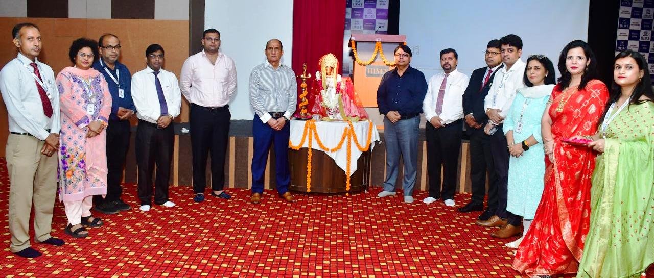 ग्रेटर नोएडा - HIMT कॉलेज ऑफ फार्मेसी द्वारा बी.फार्मा अंतिम वर्ष (2021-2025) के छात्रों हेतु विदाई समारोह का भव्य आयोजन