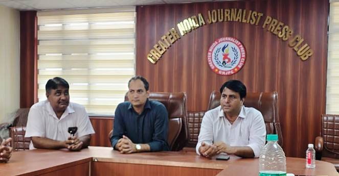 ग्रेटर नोएडा- नई दिशा की ओर ग्रेटर नोएडा जर्नलिस्ट प्रेस क्लब, प्रेस कॉन्फ्रेंस रूम तैयार,सदस्य संवाद और पारदर्शिता पर रहा फोकस I