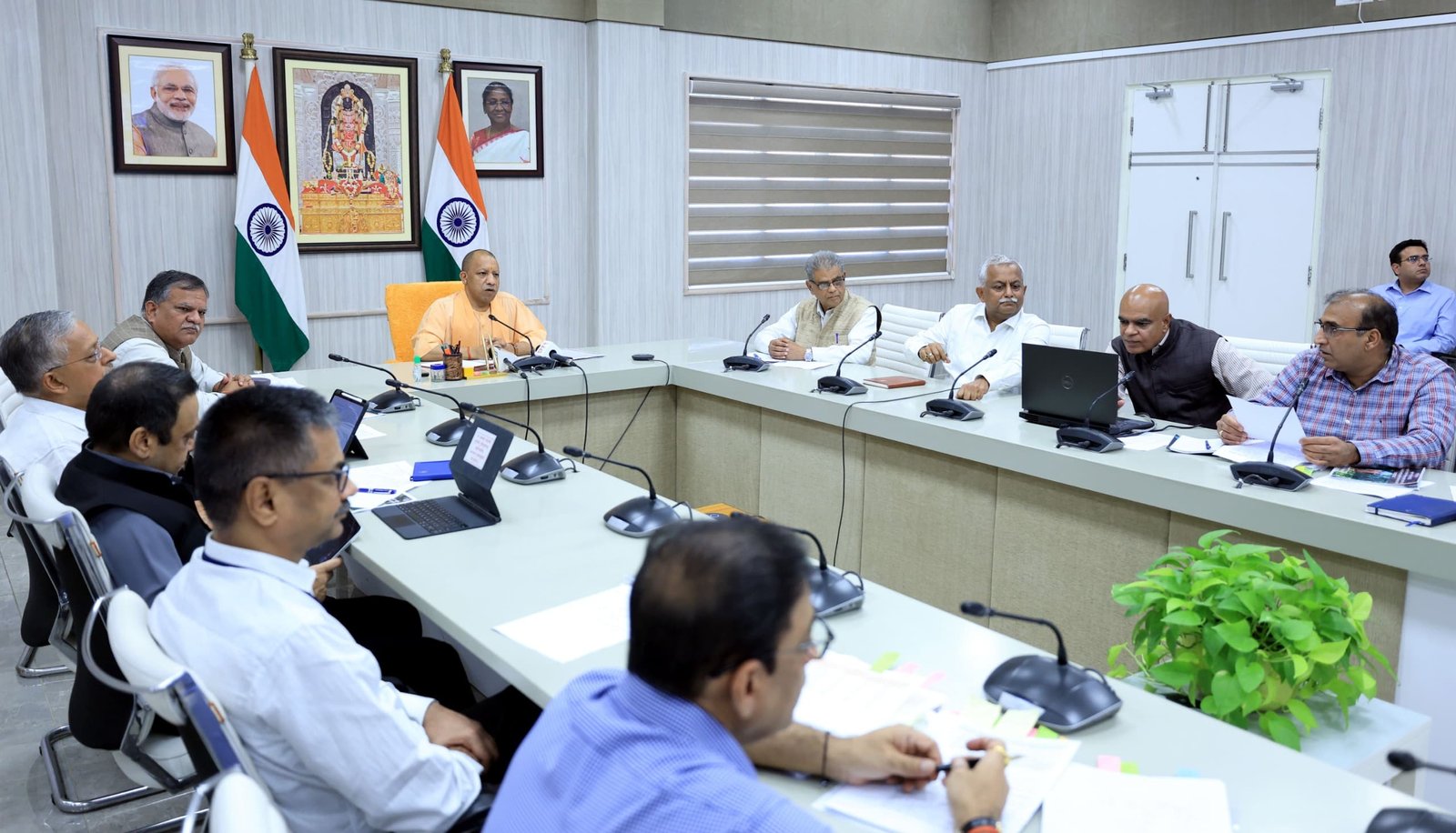 लखनऊ-सफलता की नई ऊंचाइयों को छू रहा है 