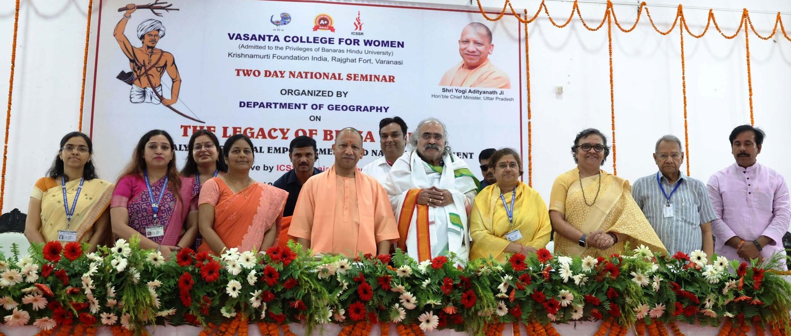वाराणसी-सोशल मीडिया पर फेक अकाउंट बनाकर जातीय संघर्ष फैलाने का हो रहा प्रयास : योगी आदित्यनाथ I