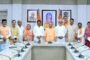 दादरी नगर के बूथ संख्या 378 पर प्रधानमंत्री जी के मन की बात को भाजपा कार्यकर्ताओं के साथ सुना I  दादरी नगर के तहसील से शहीद स्मारक  तक कारगिल विजय विशाल मशाल जुलूस निकाला