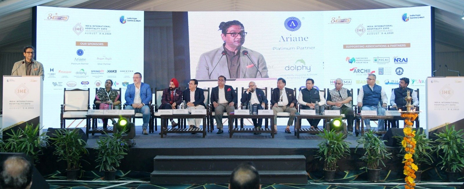 ग्रेटर नोएडा- IHE 2025: भारत की प्रमुख हॉस्पिटैलिटी एक्सपो का भव्य उद्घाटन, IHE 2025 ने खोले सोर्सिंग और वैश्विक सहयोग के लिए नए द्वार