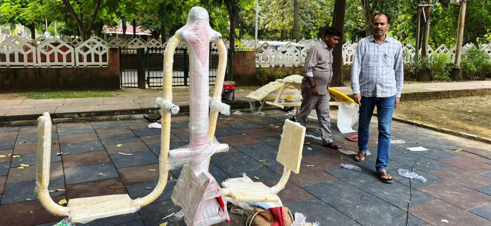 ग्रेटर नोएडा- सैक्टर पी -4 मैं ख़राब पड़ी जिम का हुआ सौंदर्यीकरण I