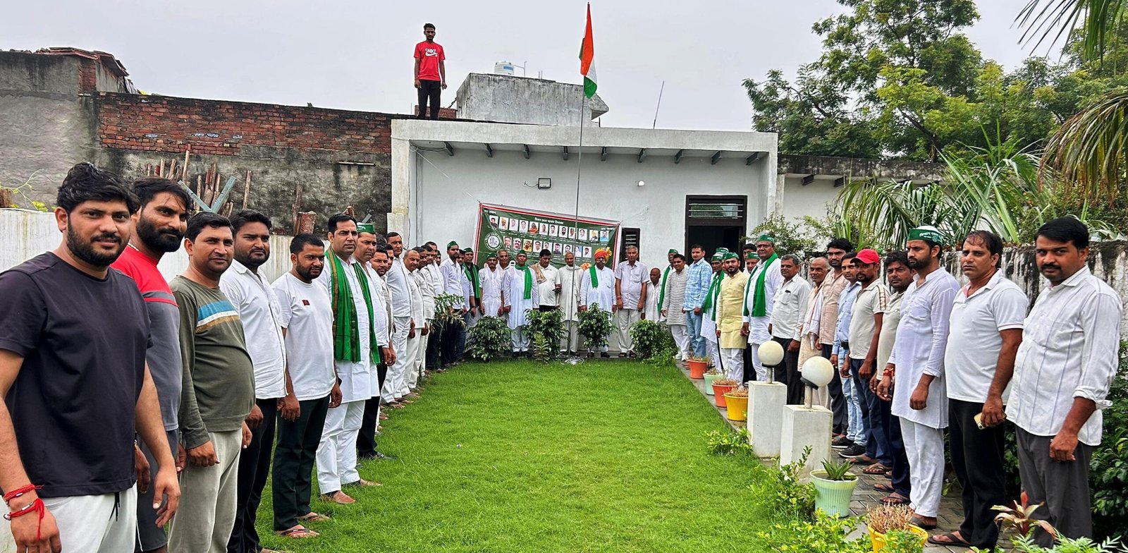 दनकौर:-किसान एकता महासंघ ने हर्षोलस से मनाया देश का 79 वाँ स्वतंत्रता दिवस I