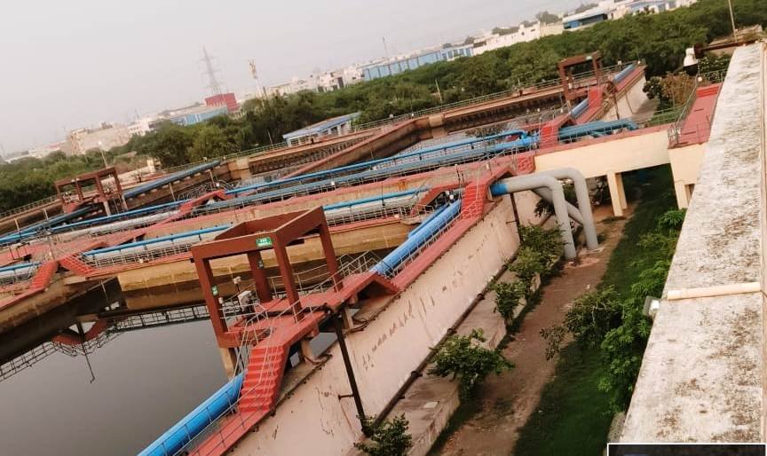 ग्रेटर नोएडा - ग्रेनो प्राधिकरण ने सात बिल्डरों पर लगाए 54 लाख की पेनल्टी I