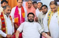 ग्रेटर नोएडा :- प्रभारी मंत्री कुंवर बृजेश सिंह जी के साथ जिला अध्यक्ष अभिषेक शर्मा व भारतीय जनता पार्टी के कार्यकर्ता ने स्वछता अभियान चलाया  भाजपा  जिला कार्यालय पर ब्लड डोनेट शिविर का शुभारंभ I