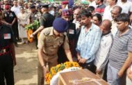 बुलन्दशहर - विगत दिनों श्रीनगर के जम्मू कश्मीर के कुलगाम में सेना ओर आतंकवादियों की मुठभेड़,आनंदगढ़ी निवासी श्री प्रभात गौड देश की सेवा करते हुए शहीद I