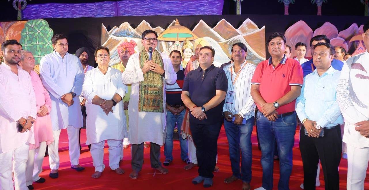 ग्रेटर नोएडा - रामेश्वरम में सेतु बांध कर की लंका पर चढ़ाई I