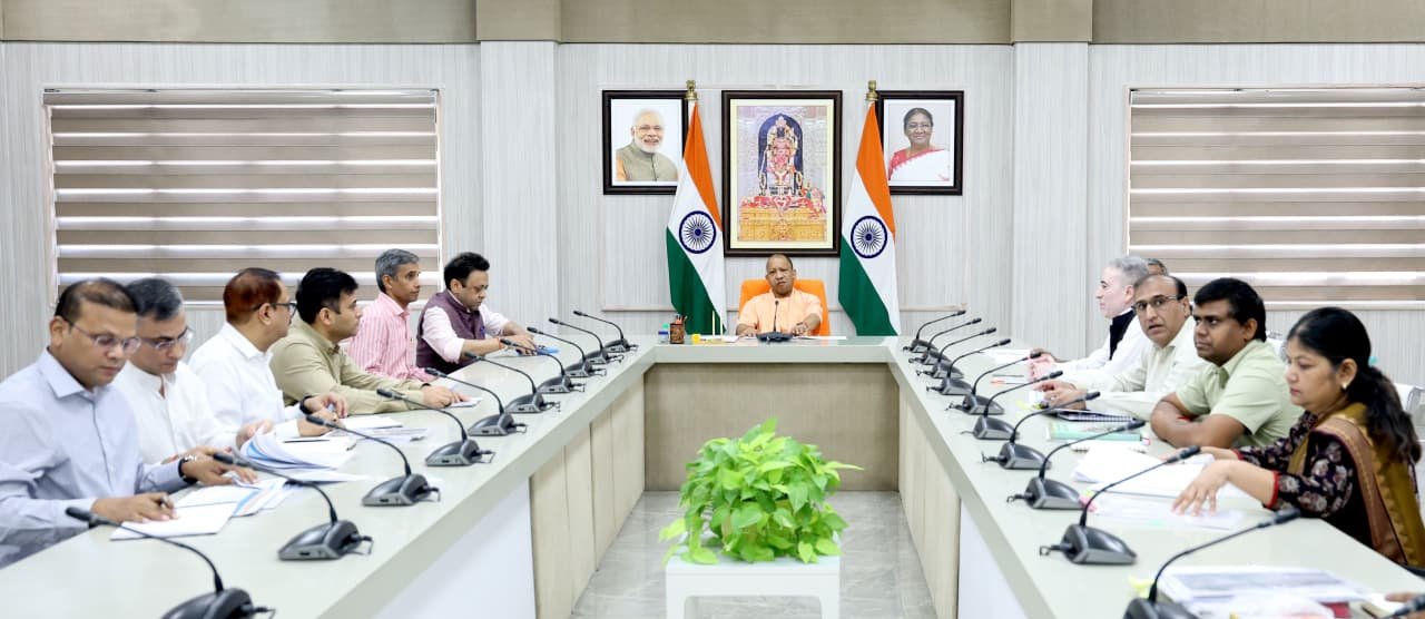 लखनऊ- ग्राम पंचायतें केवल प्रशासनिक इकाइयाँ नहीं, ग्रामीण विकास की आत्मा हैं: मुख्यमंत्री I