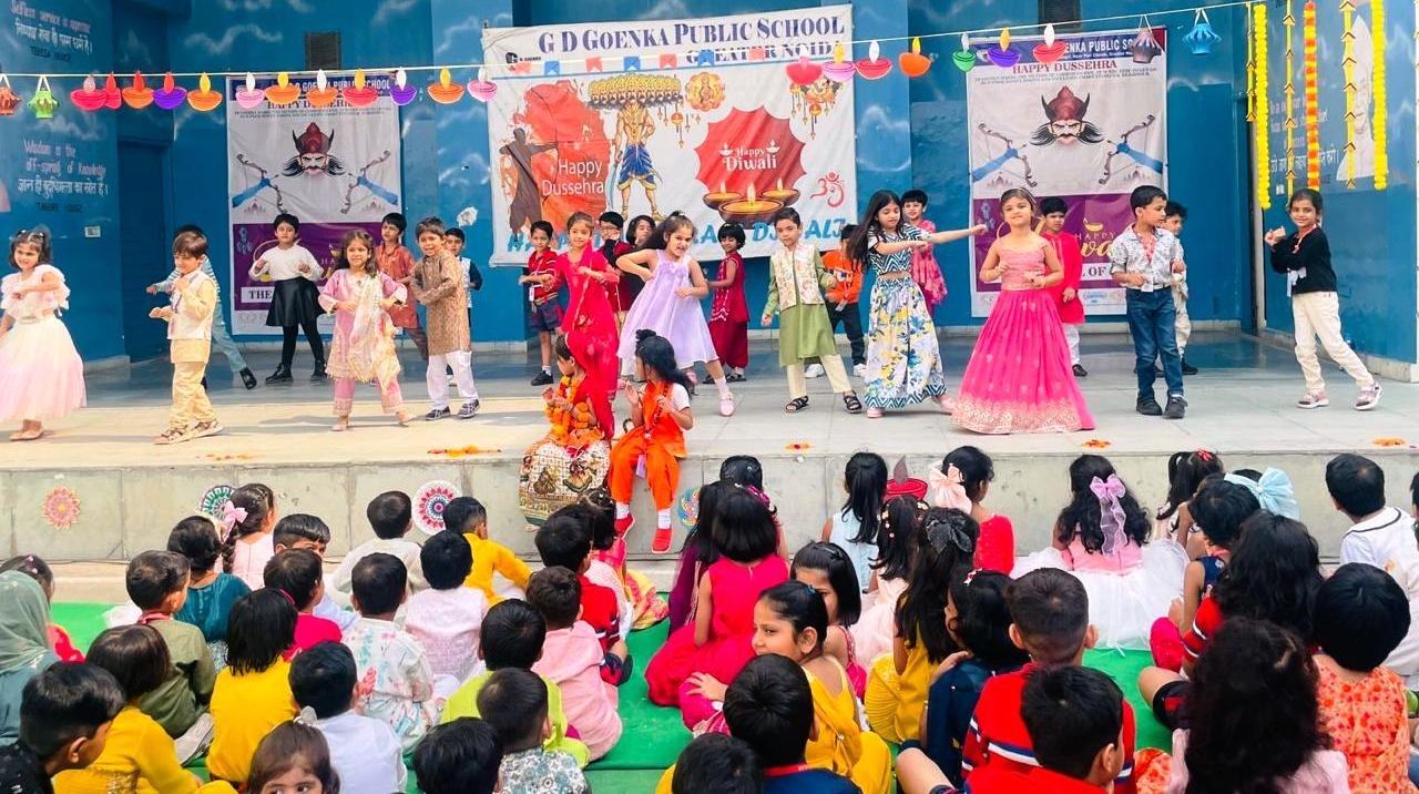 ग्रेटर नोएडा - हिन्दुओं के प्रमुख त्योहारों में से सबसे प्रमुख पर्व है दिवाली-जी. डी गोयनका पब्लिक स्कूल