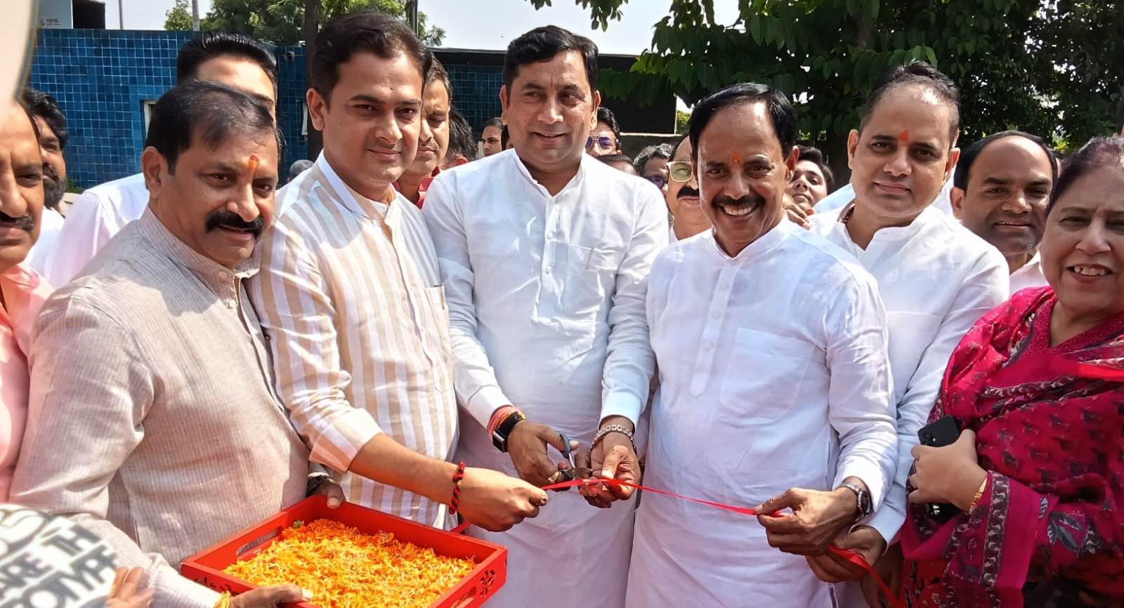 गौतमबुद्धनगर- यूपी इंटरनेशनल ट्रेड शो की तर्ज पर नोएडा हाट में आयोजित हो रहा है 10 दिवसीय “यू०पी० ट्रेड शो–स्वदेशी मेला 2025”