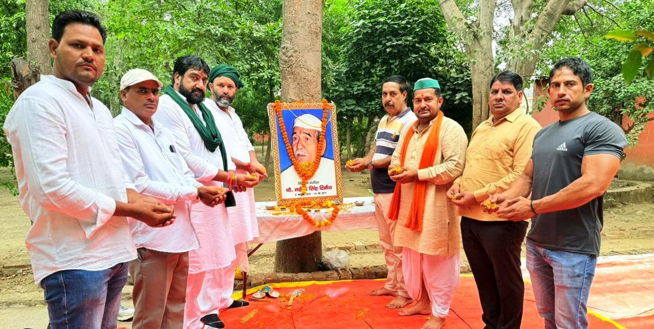 नोएडा- महेंद्र सिंह टिकैत की 90वीं जयंती, किसानों-मजदूरों  के शक्ति -पुंज थे बाबा टिकैत:अशोक भाटी  I
