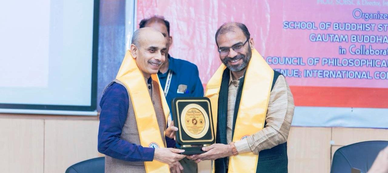 ग्रेटर नोएडा -गौतम बुद्ध विश्वविद्यालय में “कृत्रिम बुद्धिमत्ता और भारतीय ज्ञान परंपरा : चुनौतियाँ और भावी संभावनाएँ”