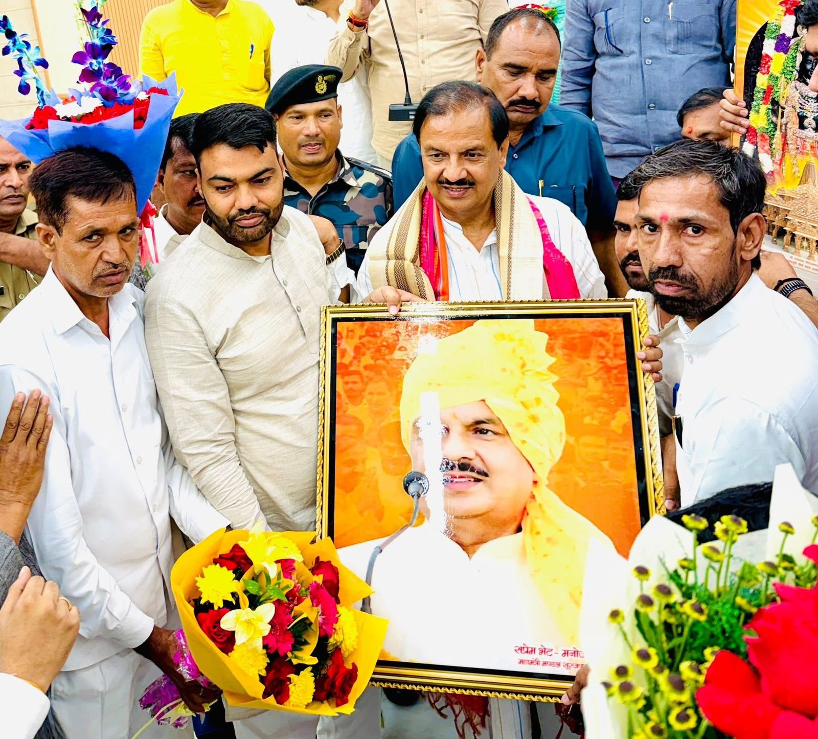 ग्रेटर नोएडा :- मनोज प्रधान बने सूरजपुर मंडल के अध्यक्ष कार्यकर्ताओं में ख़ुशी की लहर I