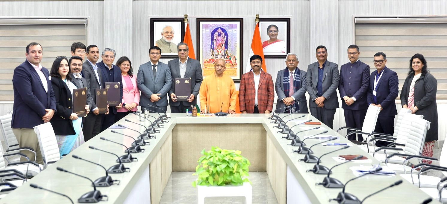 लखनऊ- उत्तर प्रदेश में निवेश के लिए गोल्डन टाइमः मुख्यमंत्री