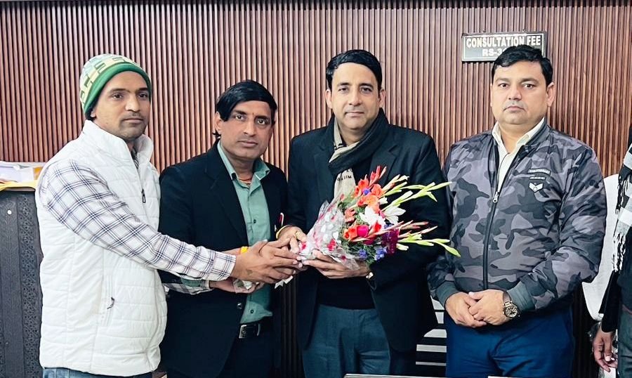 ग्रेटर नोएडा- गामा-1, ग्रेटर नोएडा के अध्यक्ष पद पर एडवोकेट लाखन भाटी का चयन I