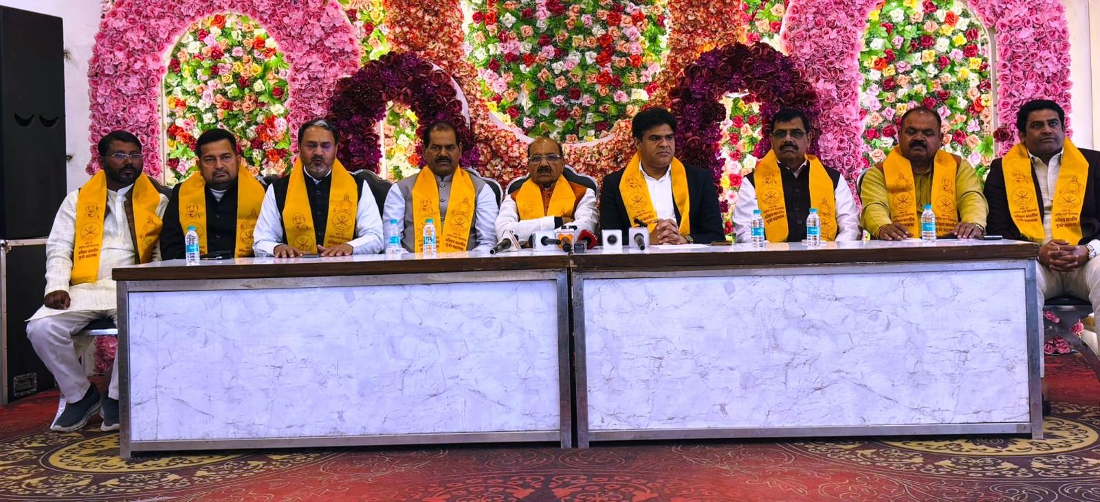 अखिल भारतीय गुर्जर महासभा के राष्ट्रीय अध्यक्ष श्री हरीशचन्द्र भाटी ने संगठन को.......