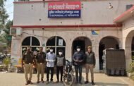 थाना बिसरख पुलिस द्वारा लूट की घटना का सफल अनावरण करते हुए 3 अभियुक्त गिरफ्तार,