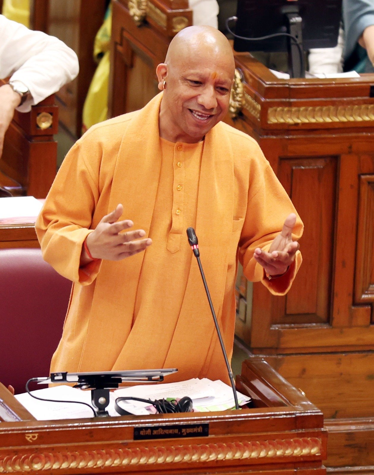 लखनऊ- उत्तर प्रदेश ने तय की है अपराध व अव्यवस्था से अनुशासन और कर्फ्यू से कानून के राज की यात्राः मुख्यमंत्री योगी आदित्यनाथ