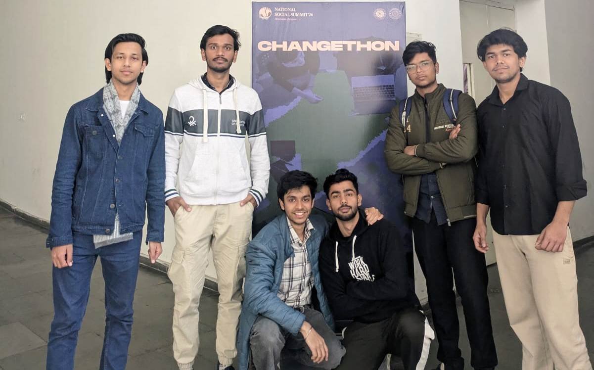 ग्रेटर नोएडा:-आईआईटी रुड़की के नेशनल सोशल समिट चेंजथॉन में GL Bajaj के छात्रों की शानदार जीत