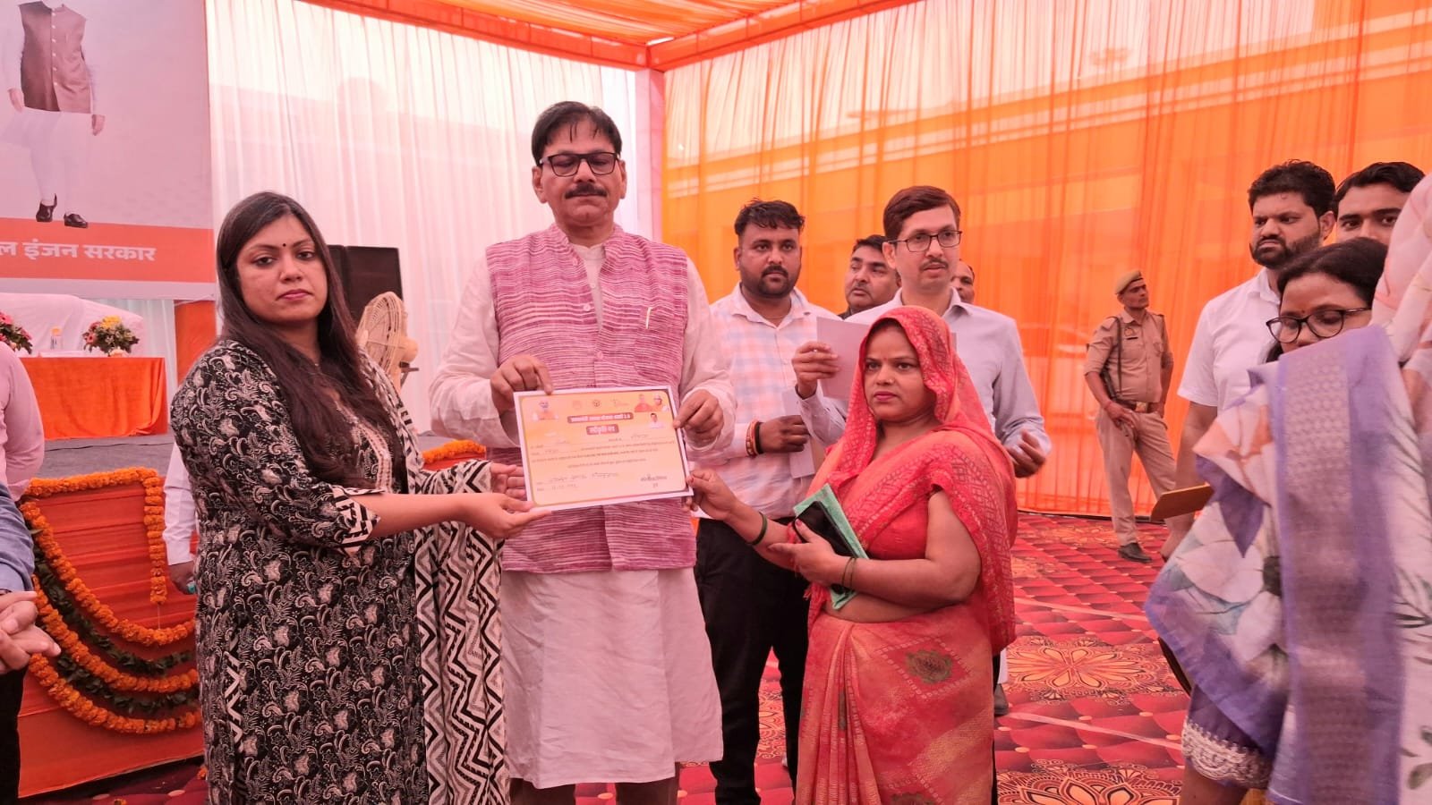 गौतमबुद्धनगर- धानमंत्री आवास योजना शहरी 2.0 के तहत 90 हजार लाभार्थियों को मिली 900 करोड़ रुपए की पहली किस्त I