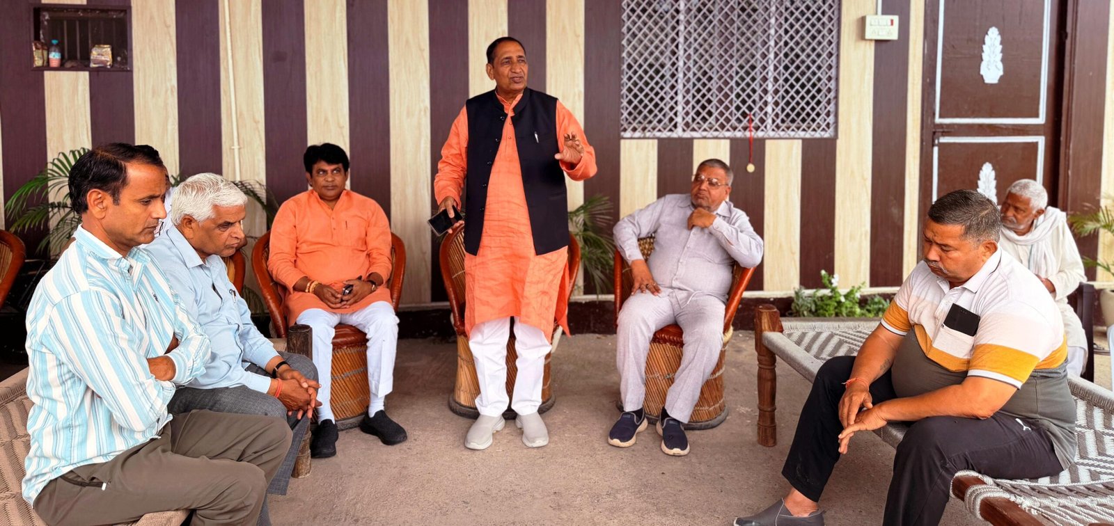 दादरी- जेवर एयरपोर्ट के भव्य उद्घाटन को लेकर दादरी क्षेत्र में नुक्कड़ सभाओं का आयोजन