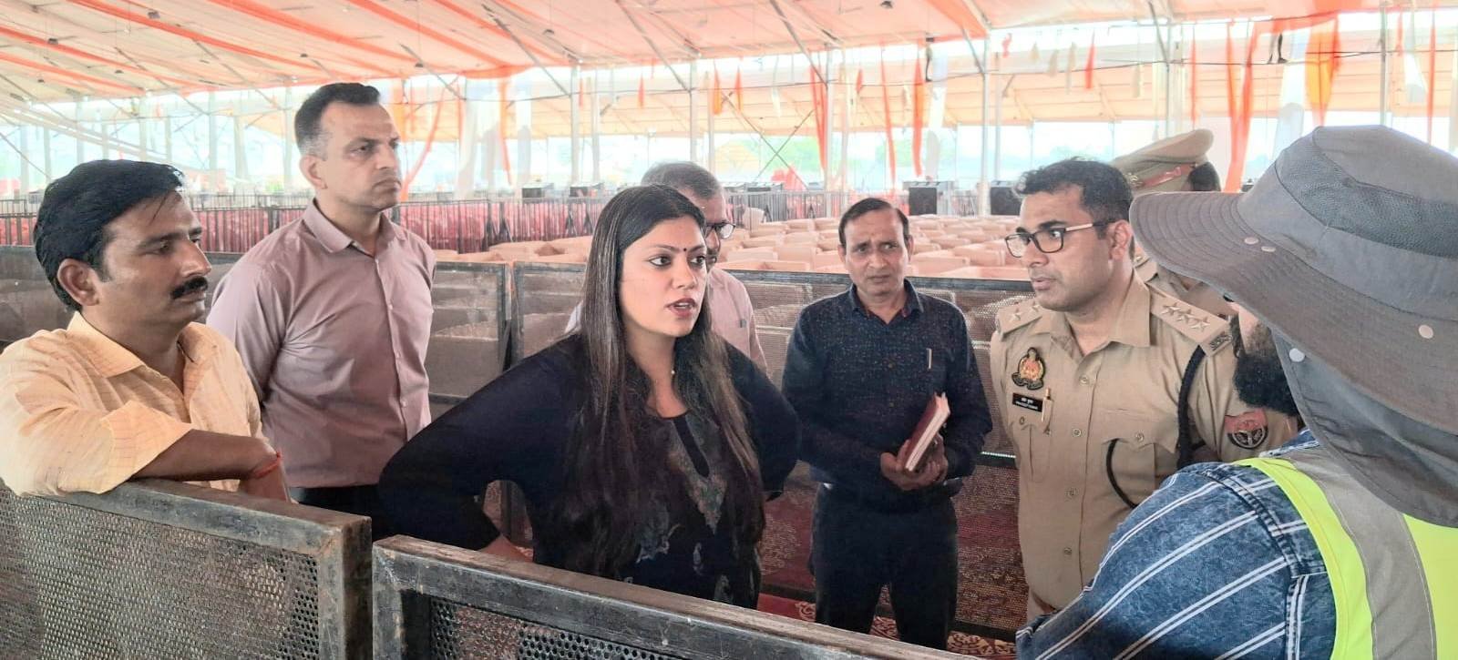 गौतमबुद्धनगर- नोएडा इंटरनेशनल एयरपोर्ट, जेवर पर प्रस्तावित लोकार्पण कार्यक्रम को लेकर जिलाधिकारी ने किया स्थलीय निरीक्षण