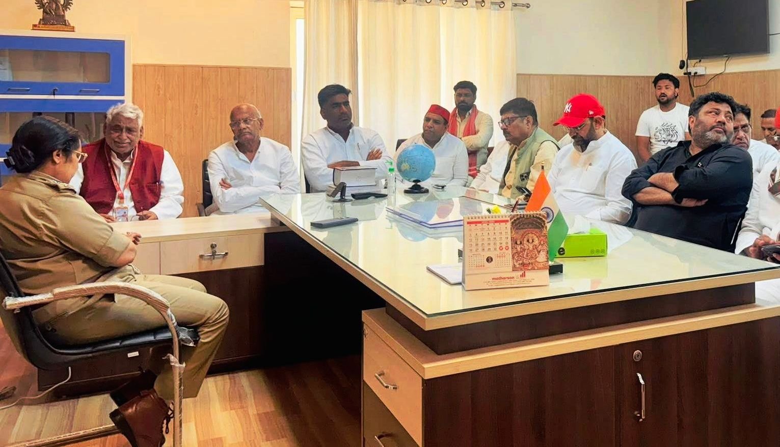 नोएडा- लोकतंत्र की हत्या कर रही है भाजपा सरकार : माता प्रसाद पांडे