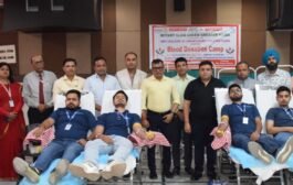 रोटरी क्लब ग्रीन ग्रेनो द्वारा IIMT कॉलेज में लगाया रक्तदान शिविर I