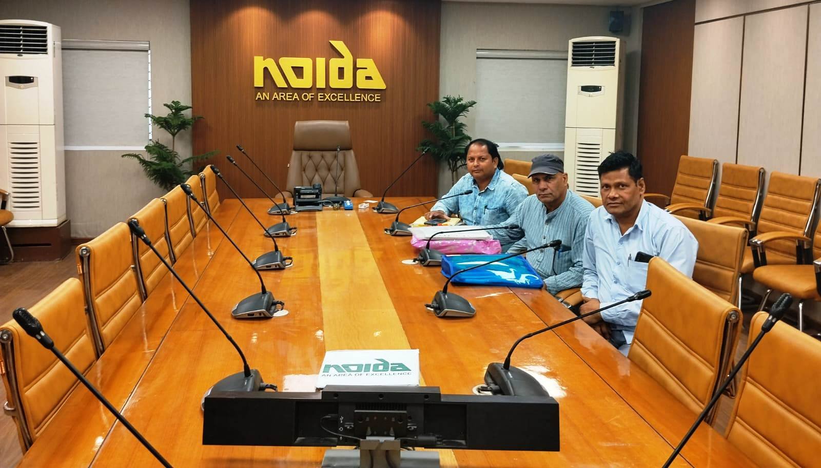 नोएडा प्राधिकरण के अधिकारियों ने फिर ठगा किसानों को -अशोक चौहान