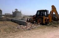 ग्रेटर नोएडा -बिसरख डूब क्षेत्र में अतिक्रमण पर ग्रेनो प्राधिकरण ने चलाया बुल्डोजर I