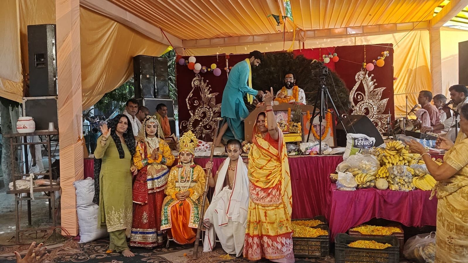 नोएडा- सुदामा चरित्र और परीक्षित मोक्ष आदि प्रसंगों का सुंदर वर्णन- पं. श्री राकेश शास्त्री